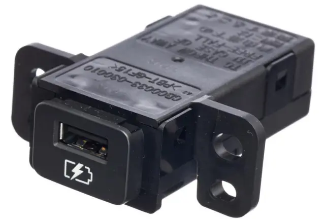 Power Outlet - Nissan (25331-5NA2A)