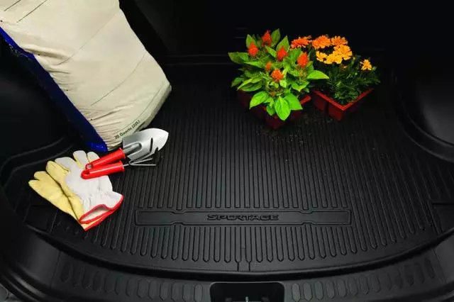 Cargo Tray - Kia (3W012-ADU00)