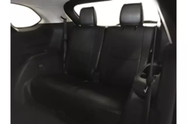 Seat Cover, Third Row - Mazda (8kn08) - view 3