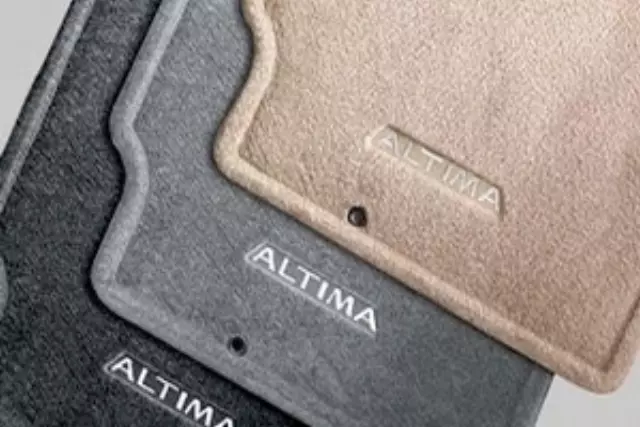 Floor Mats, Carpet - Nissan (999E2-UT010GY)
