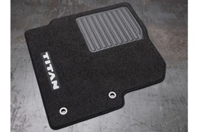Carpeted Floor Mats - PRO-4X (3-piece / Black) - Nissan (999E2-W4001)