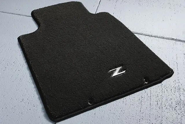 Floor Mats, Carpet, Metal Z Logo - Nissan (999E2-ZV002)