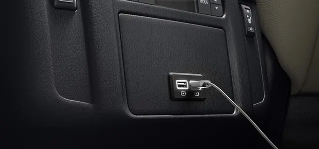 Charging Ports, Rear Seat USB - Nissan (999Q7-V4000) - view 2
