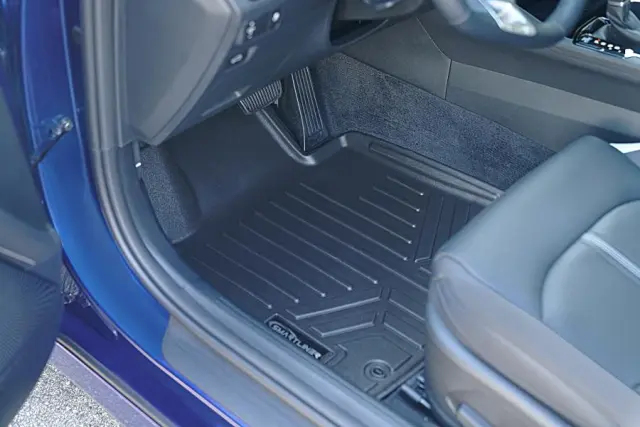 K5 Floor Liner (Fwd) With 2nd Row Hook - Kia (ARSND-A1B805)