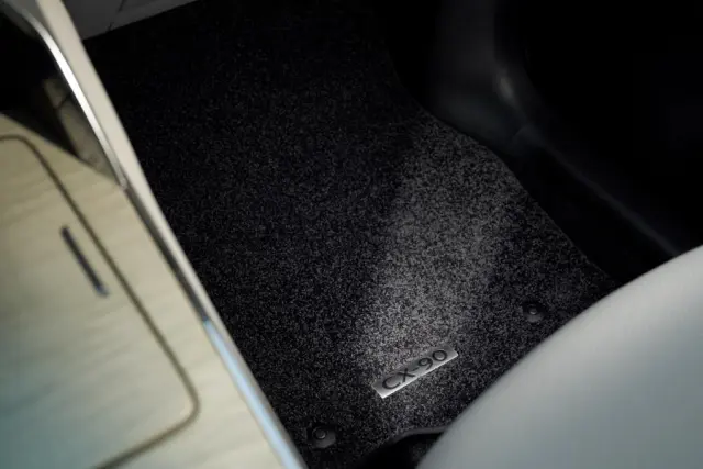 Premium Carpet Floor Mats (Bench) - Mazda (KMV6-V0-320)