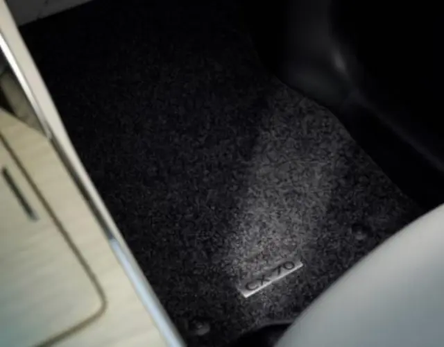 Premium Carpet Floor Mats - Mazda (KR9D-V0-320)