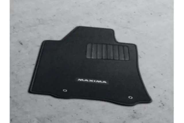 Carpeted Floor Mats (4-piece set) - Nissan (T99E2-4RA1A)