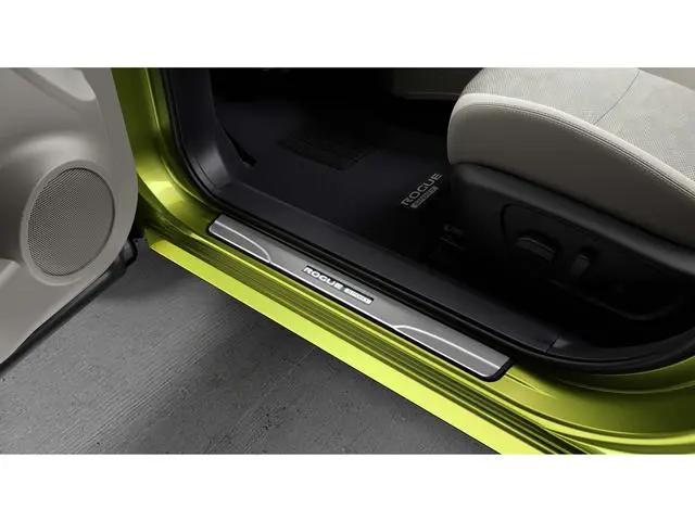 Carpeted Floor Mats (4-piece set) - Nissan (T99E2-6MA0B)