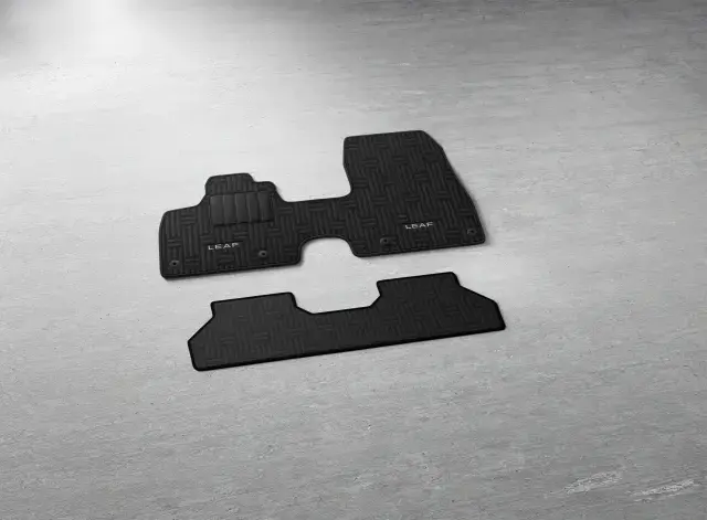 Carpeted Floor Mats - Black (2-piece) - Nissan (T99E2-7TB0A)