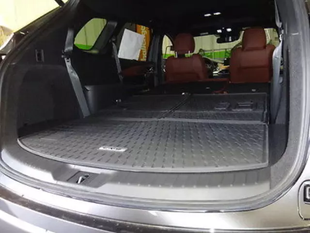 Cargo Tray - Mazda (TA0A-V0-360) - view 7